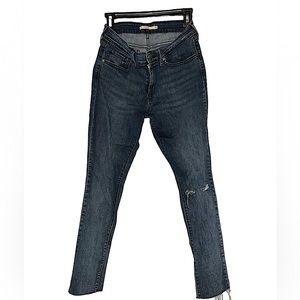 Levi's Black 711 Distressed Skinny Jeans size 30 Frayed Hemline Raw Hem